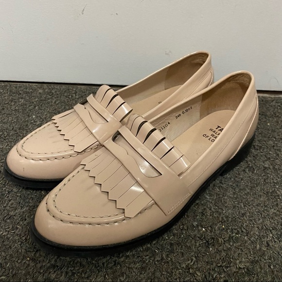 TATA Pink-toned Beige Patent Leather Loafer - Picture 3 of 11